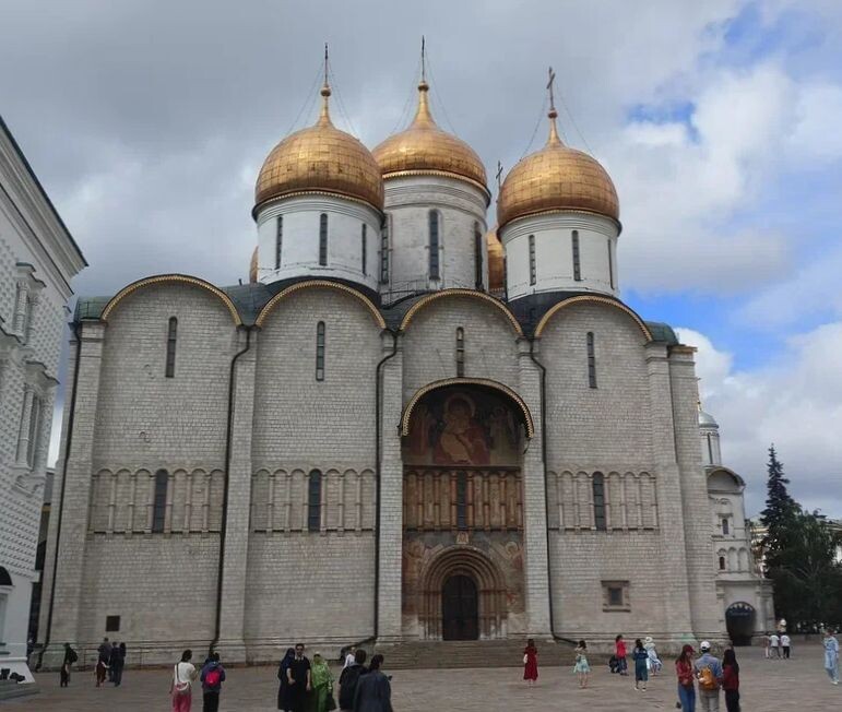 Успенский собор. Место проведения Земского собора 1613 года.