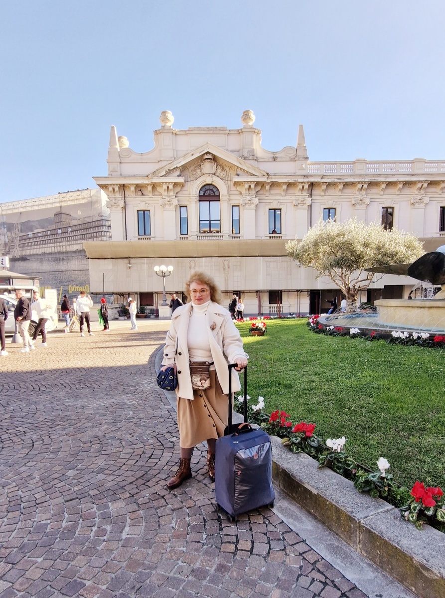 Наш первый день в итальянском порту Геную