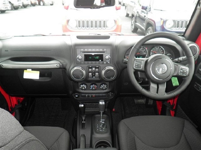 Праворульный автомобиль 