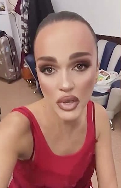 Скрин из видео. Соцсети Славы