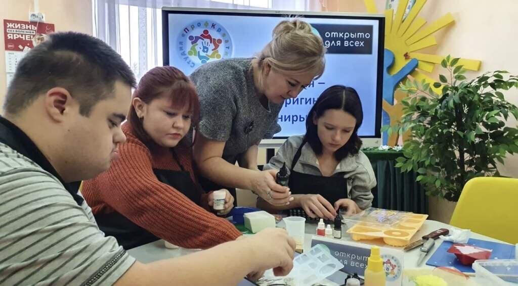 Листайте вправо, чтобы увидеть больше изображений