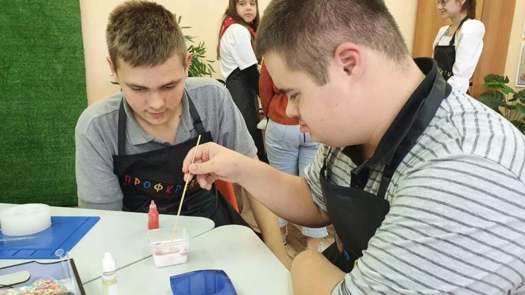 Листайте вправо, чтобы увидеть больше изображений