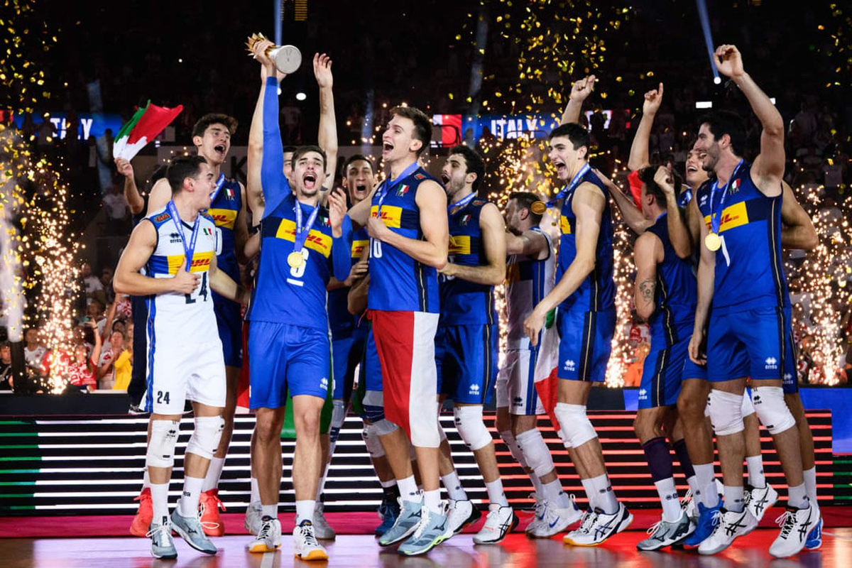 Сборная Италии становилась чемпионами мира последние два года (2022 г. - проходил в Польше / Словении (Филиппины - 2025 год))