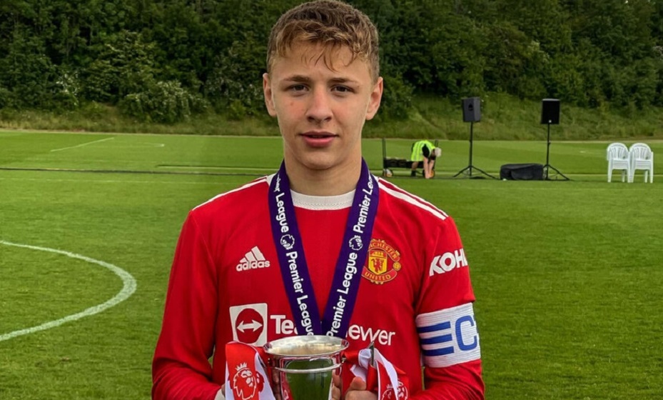    Уроженец Дагестана Амир Ибрагимов ярко проявляет себя в молодежной команде «МЮ». Фото: личный архив Амира Ибрагимова