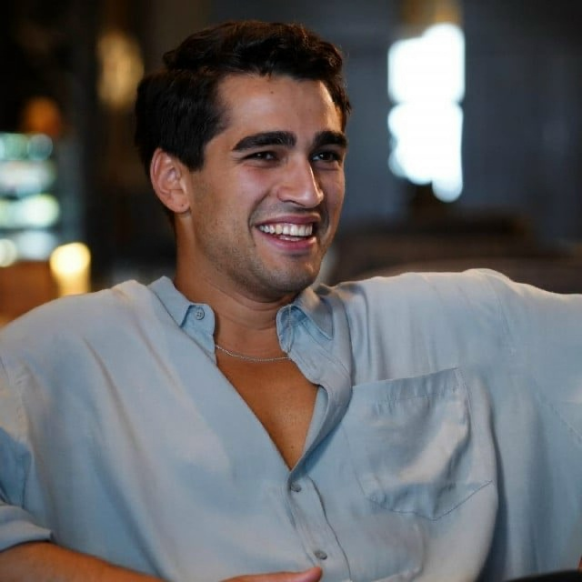 Фото актера в социальных сетях