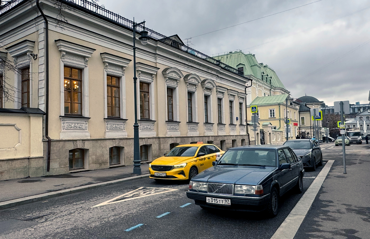 Особняк Новикова-Лепешкиной-Персица. Фото автора