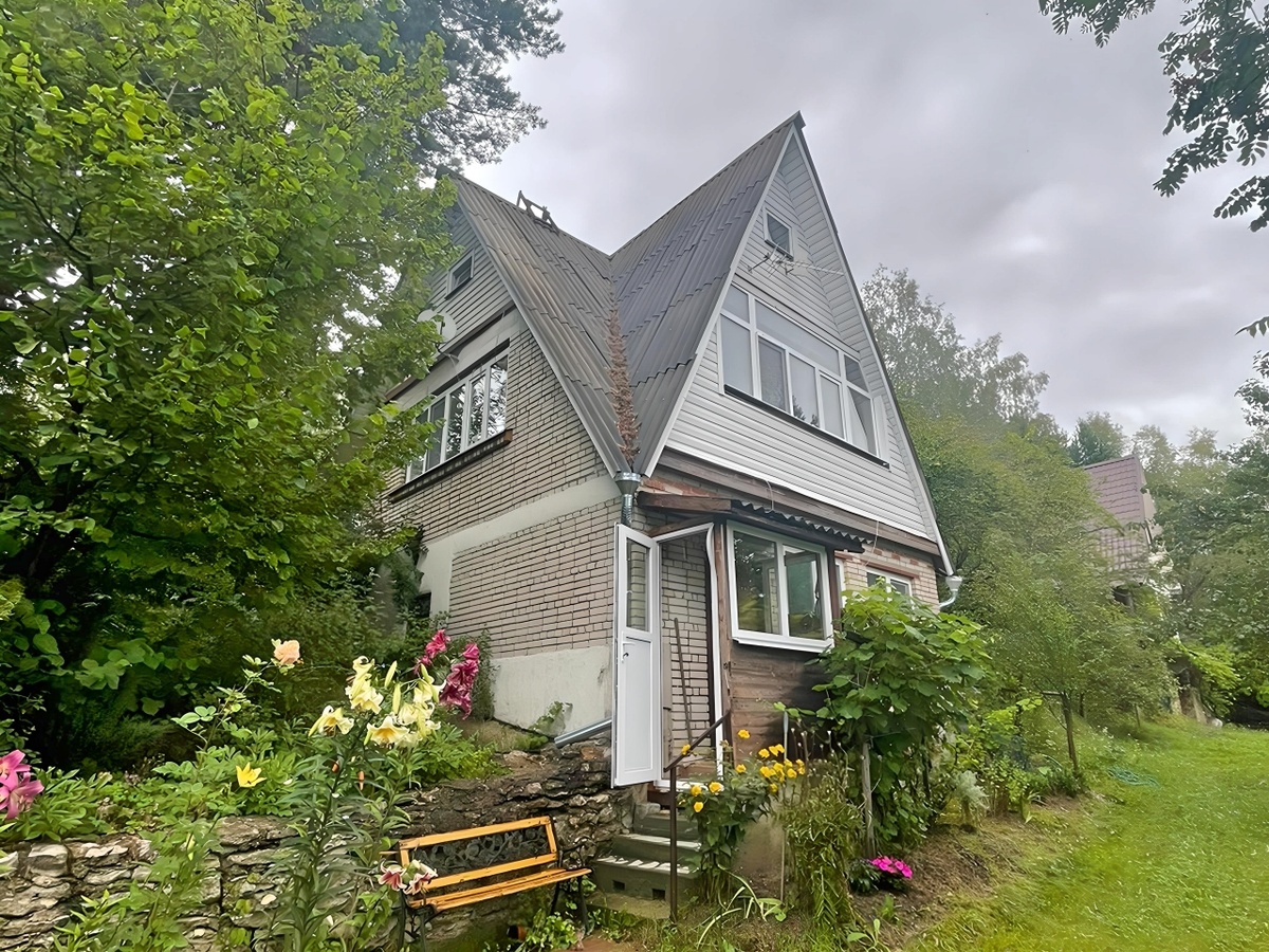 Дом под реконструкцию