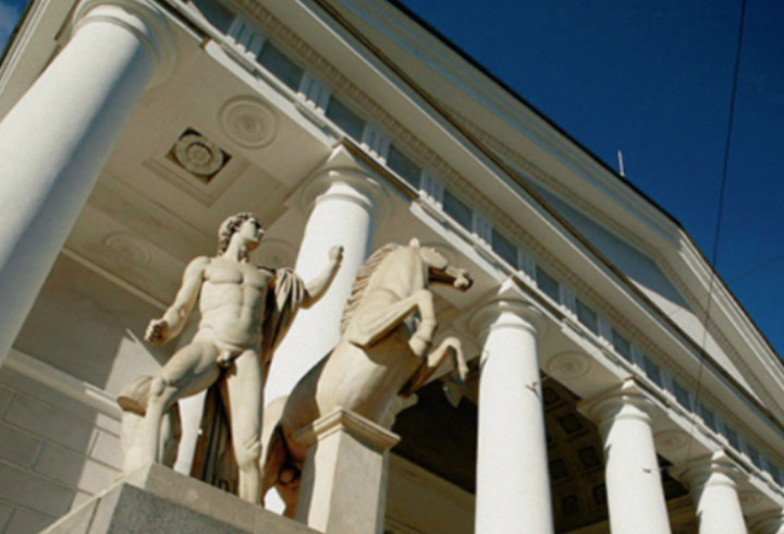 фото: Центральный выставочный зал Манеж