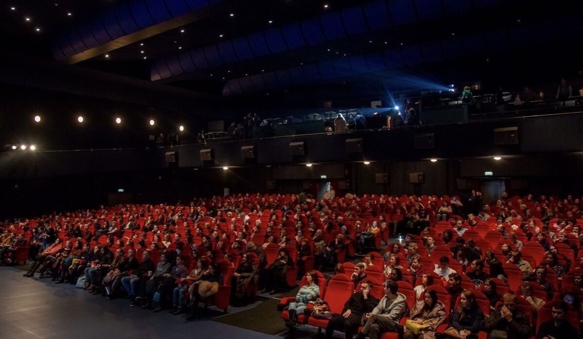     Кинотеатр. Источник: mos ru Автор фото: Пресс-служба Мэра и Правительства Москвы