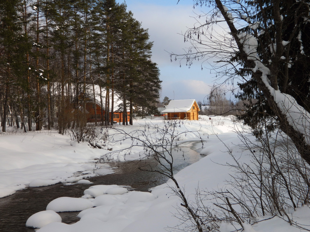 Река Нурма рядом с монастырём. Фото из открытых источников интернет.