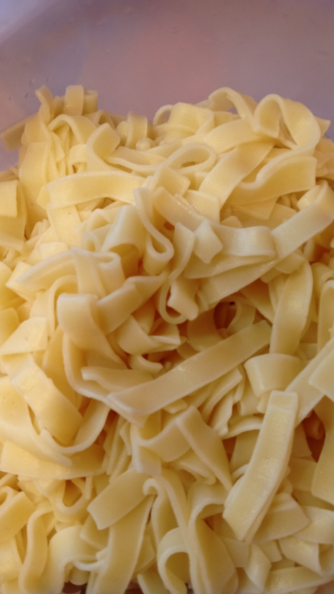 Лапша - лагман. Фото автора.