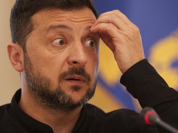    © AP Photo / Evgeniy Maloletka