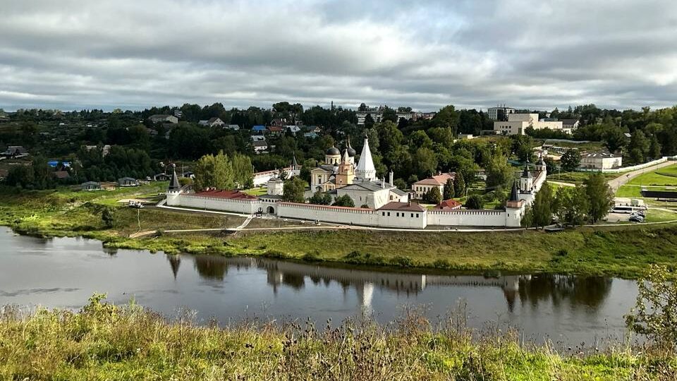 Показываю, что скрывает Тверская область: борщевик, красивейшие церкви и усадьбы