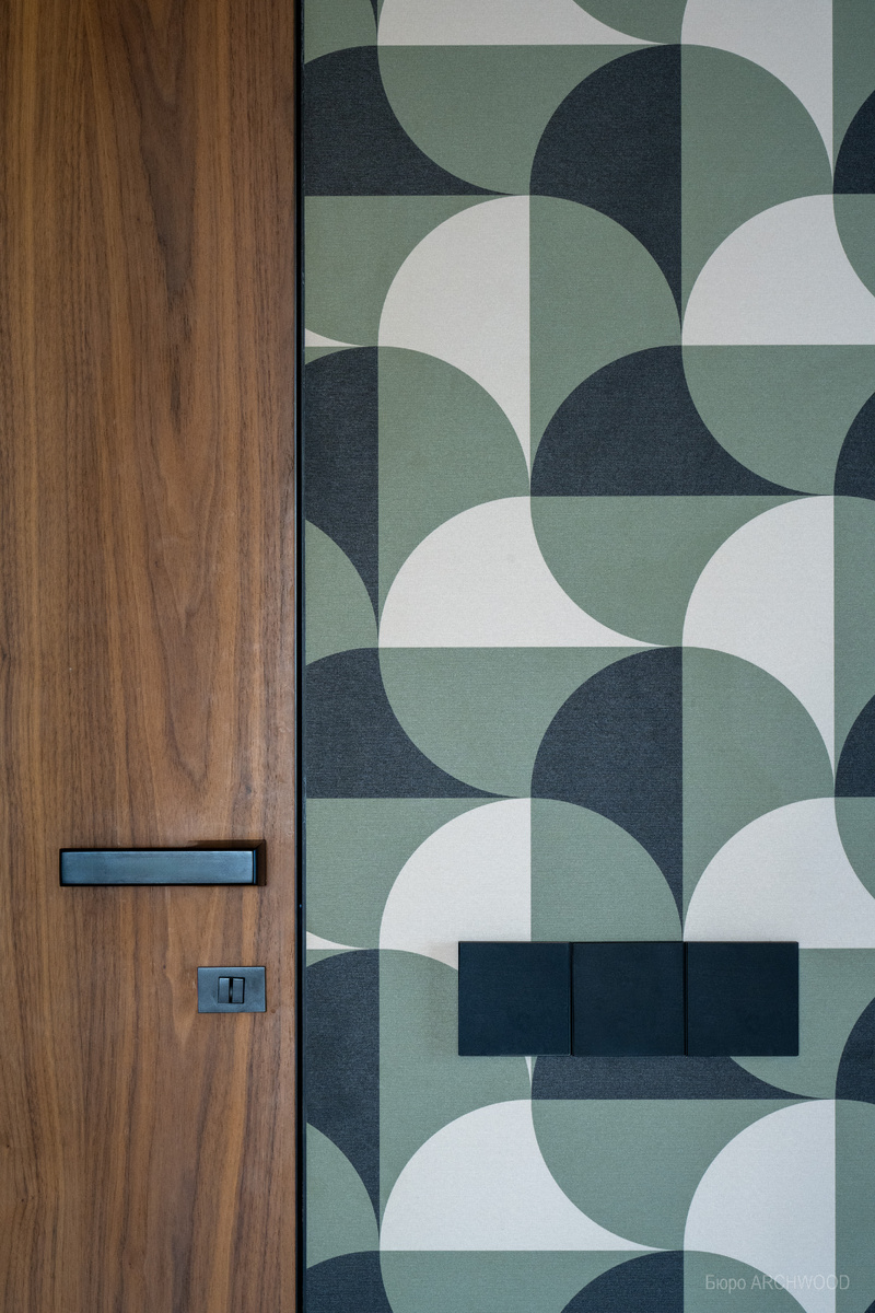 Как считает руководитель нашего бюро, архитектор Марина Измайлова, именно качество стыков — главный показатель уровня ремонта.