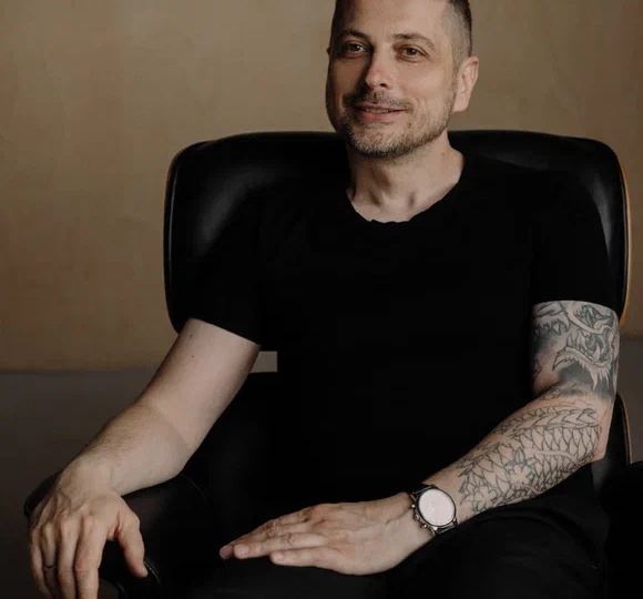 Как спасти отношения? Люди расходятся не от разногласий, а от неумения слышать - всего одна фраза, чтобы остановить спор и сблизиться