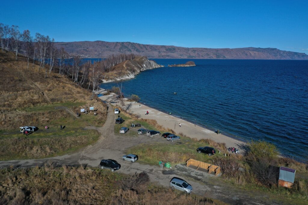 Пляж и Шаманский мыс 