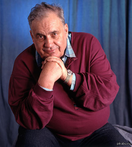 30 ноября – день памяти кинорежиссера, актера, поэта, народного артиста СССР Эльдара Рязанова.