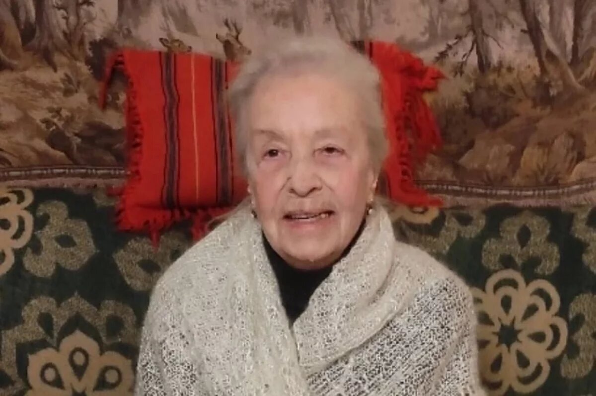    Журналист издания «Вокруг света» Лидия Чешкова умерла на 92-м году жизни