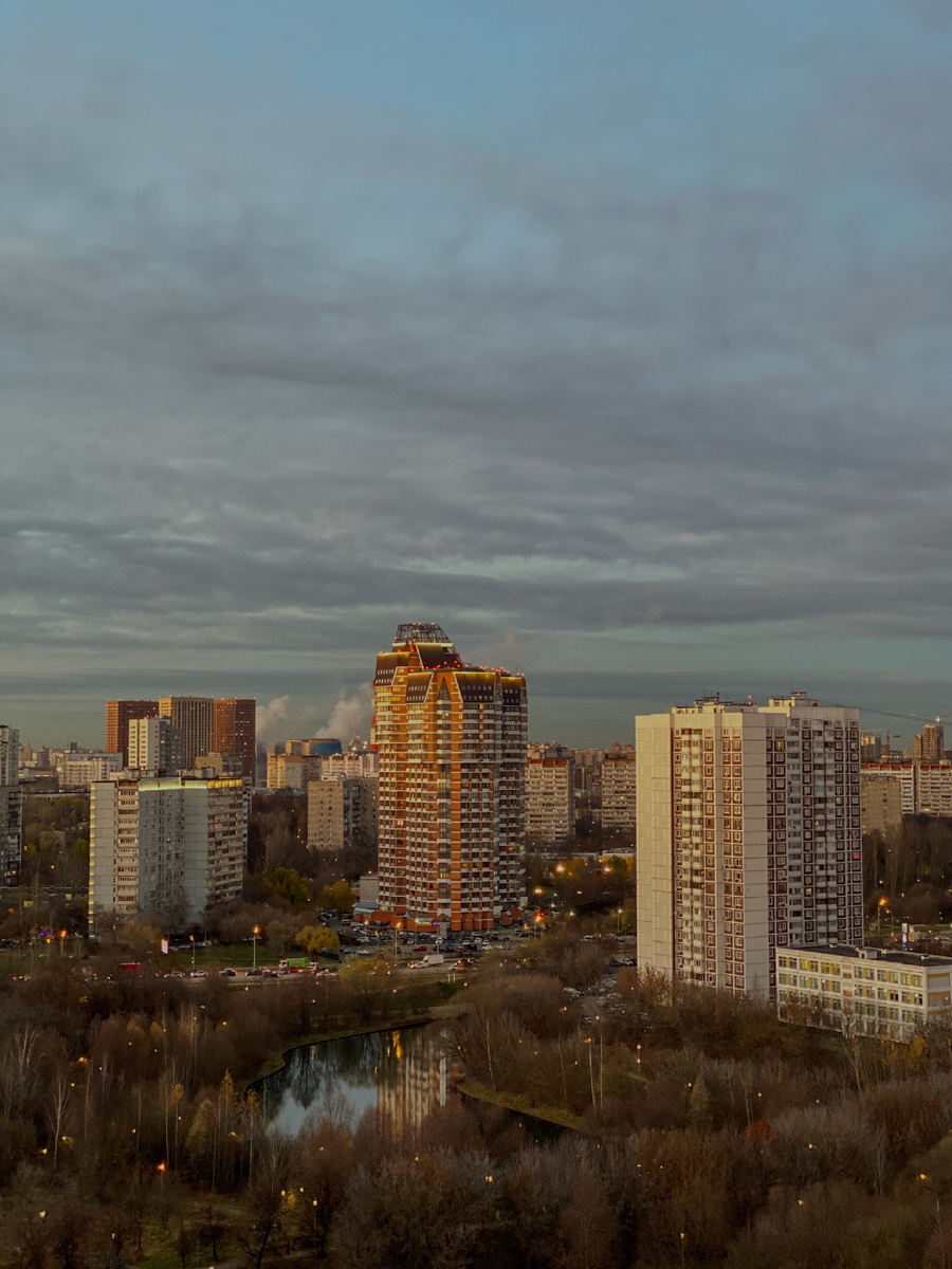 во-первых вот-вот закончится осень….