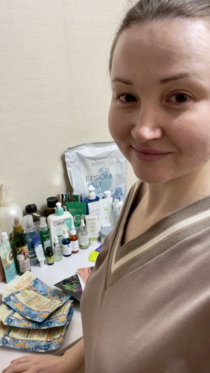 Фотография из моего архива, когда фиксировала очередные пустые баночки (самое начало Project Pan)