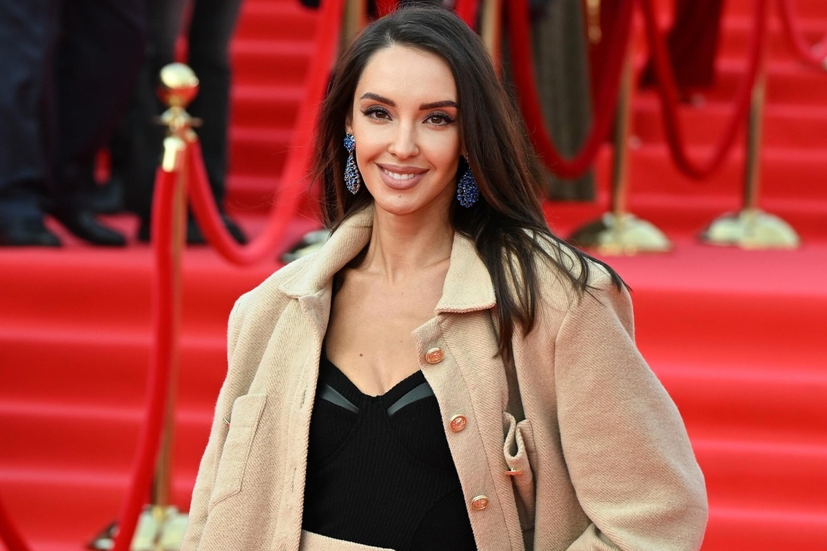     Актриса сериала «Метод» Татьяна Храмова объявила о третьей беременности в день 37-летия