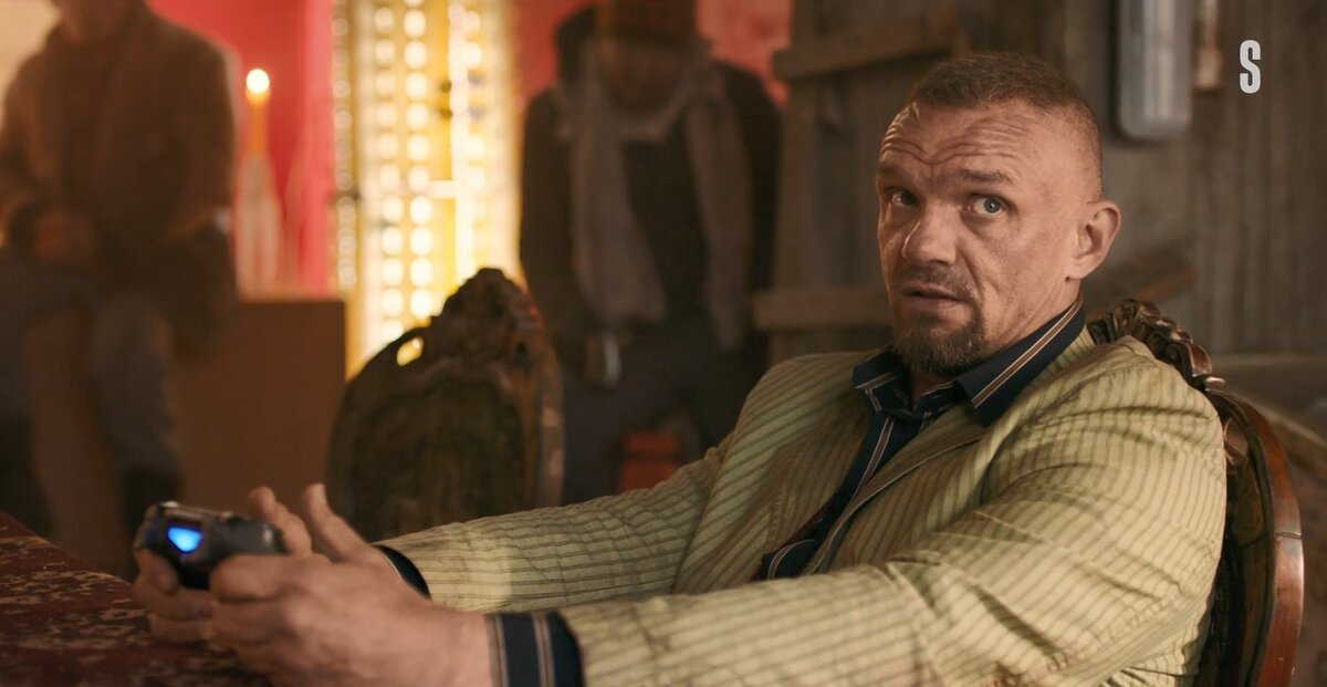 Епифанцев в роли Барона. "Два Холма"...