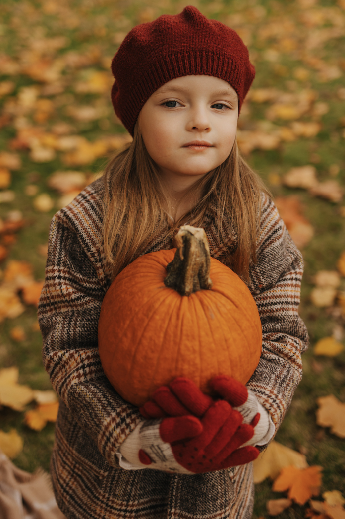 Лучшие семейные фотосессии в портфолио. Посмотрите мои работы: от уютных домашних съемок до ярких фотосессий на природе. Ваша семья в лучших кадрах!