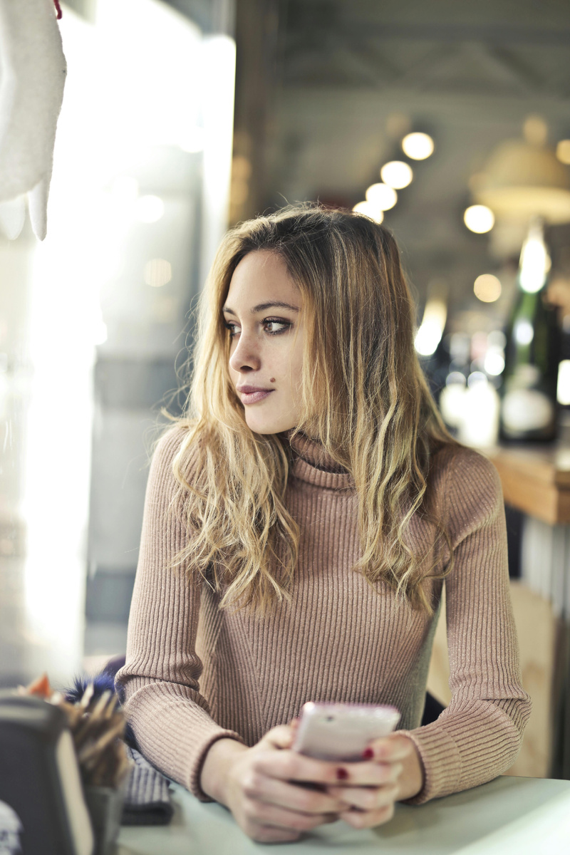 Фотограф: Andrea Piacquadio: https://www.pexels.com/ru-ru/photo/3785422/