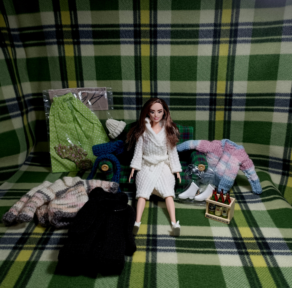 Наша новенькая среди такого богатства!