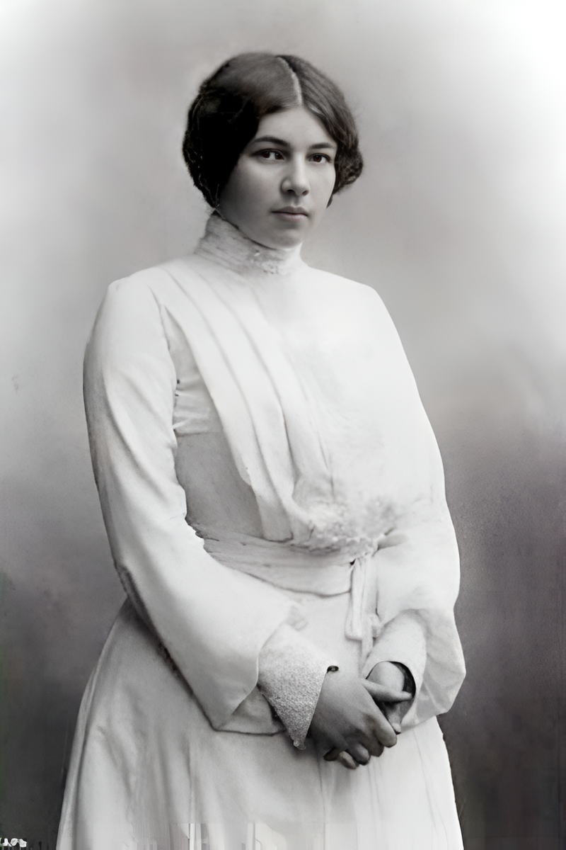 Любовь Менделеева