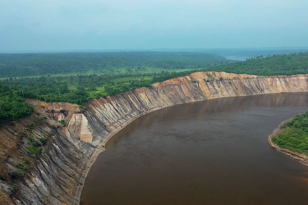    Горящие горы в Амурской области. Кадр: AMURLIFE / YouTube