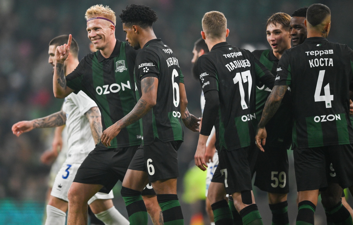    Игроки "Краснодара"  Степан Ноздрев/ТАСС