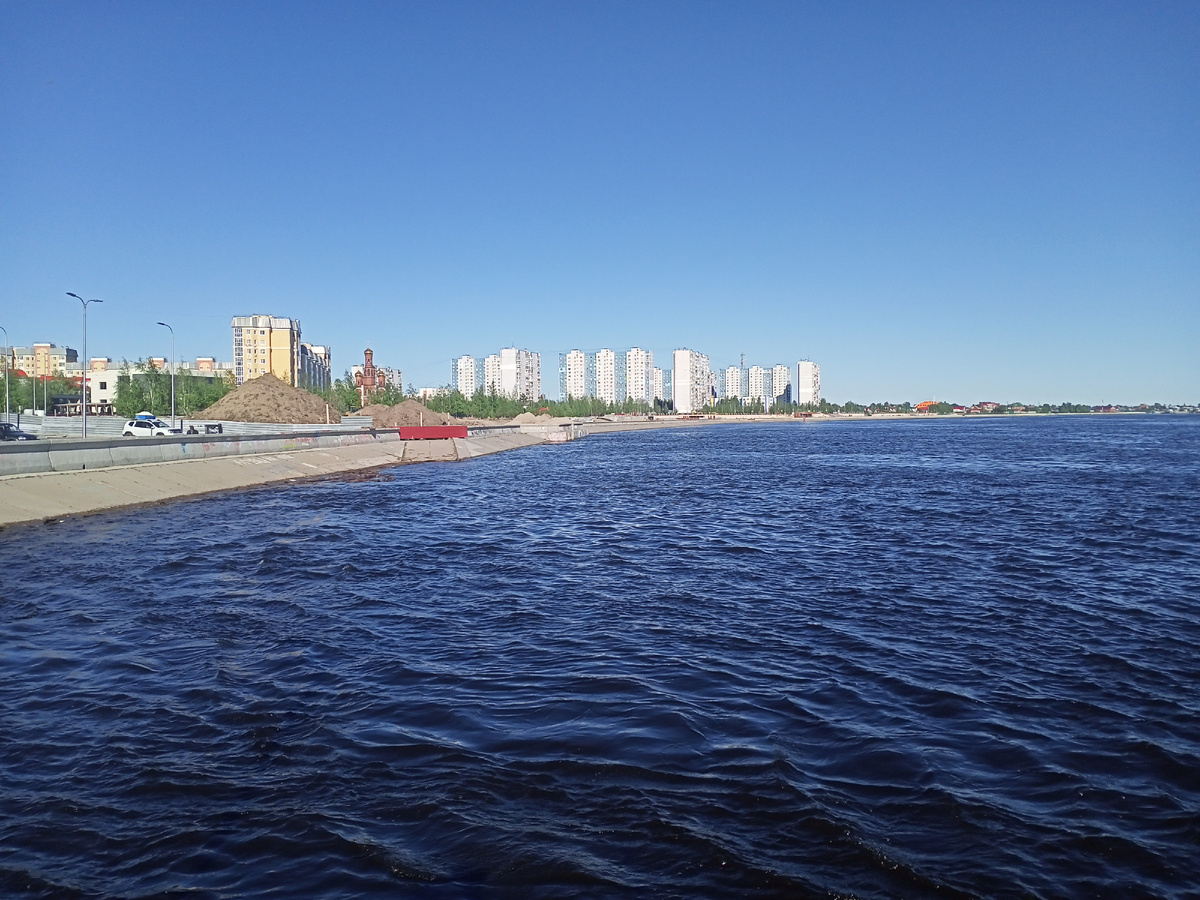 Нижневартовск. Река Обь.