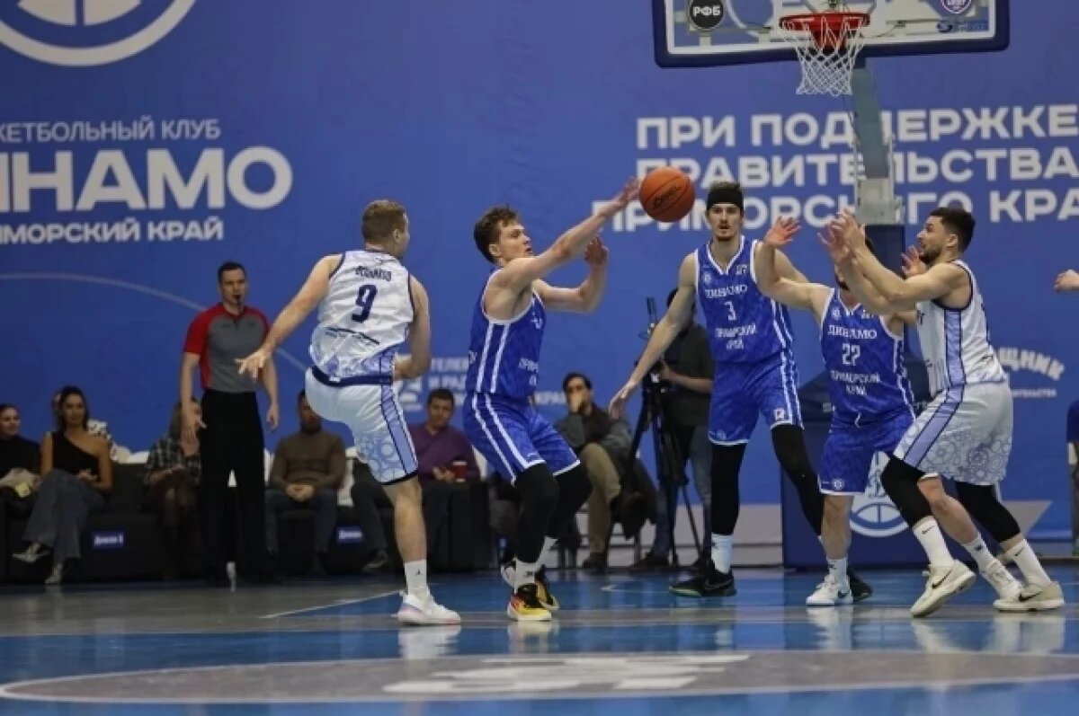    Баскетболисты «Динамо-Владивосток» одержали пятую подряд победу в Суперлиге