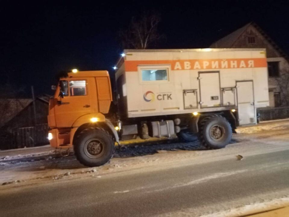    Аварийная бригада СГК. Источник: t.me/sgk_barnaul