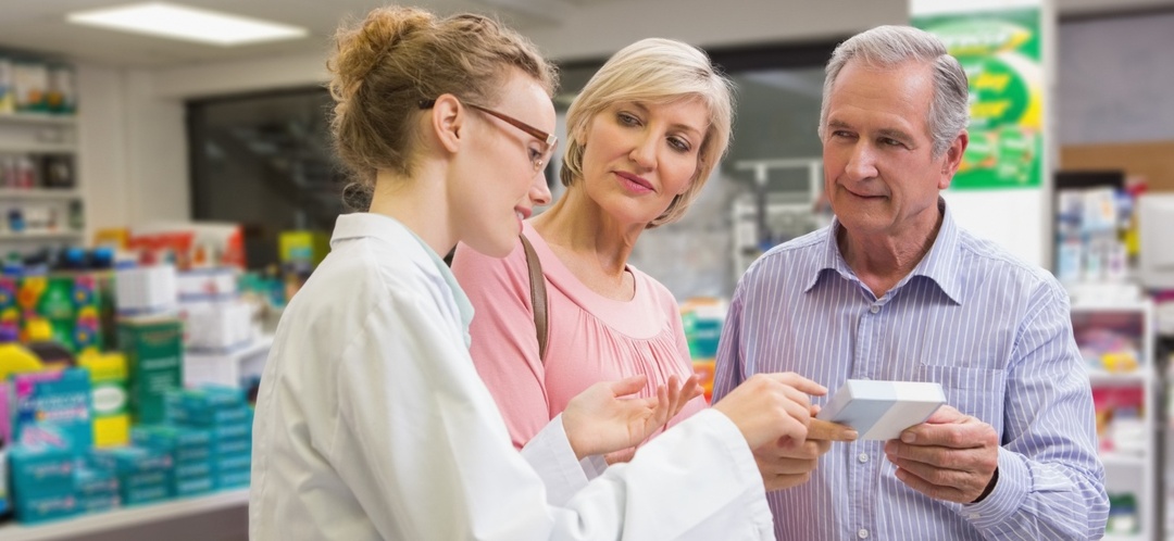 Какие лекарства незаметно поднимают давление — и как этого избежать