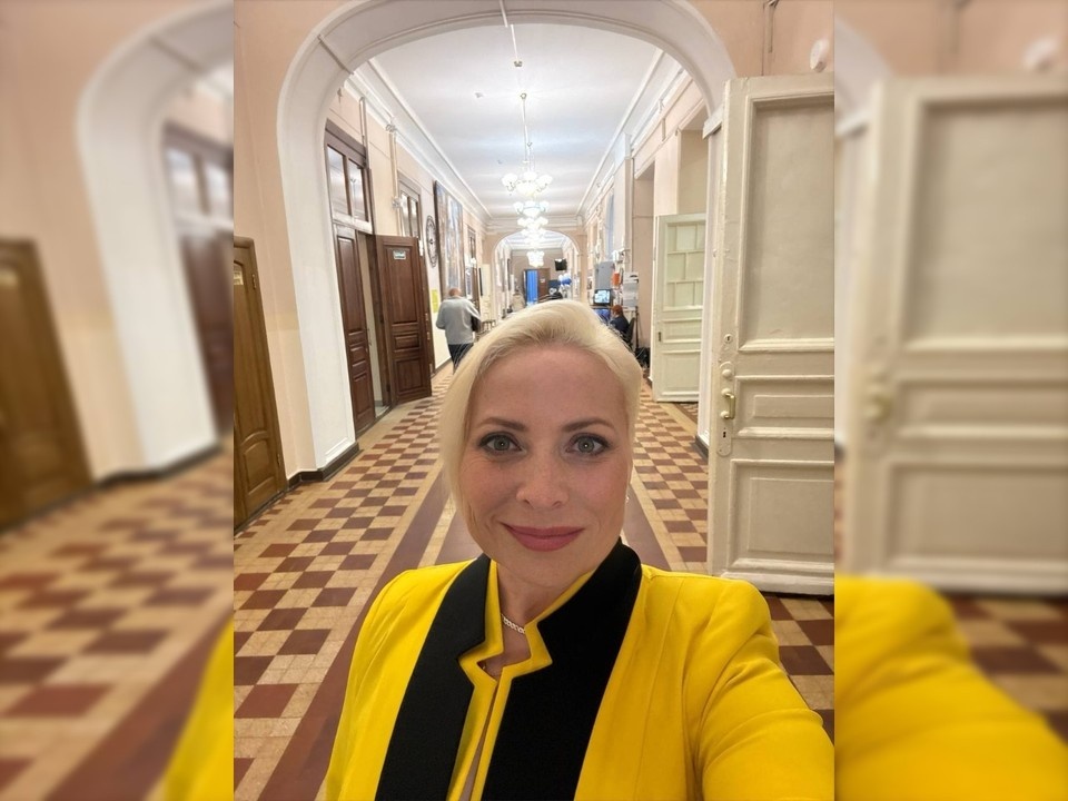    Светлана поблагодарила институт за атмосферу, теплые воспоминания и за дорогу в профессию. Фото: телеграм-канал Светланы Пермяковой.