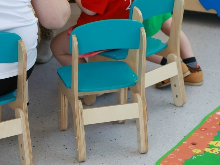     Эксперт Соколова посоветовала разговаривать с детьми коротко, ясно и позитивно. Фото: архив МК в Хакасии