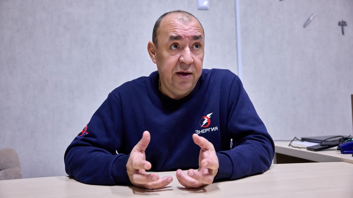    Андрей Миллер: «Хоккею можно вернуть былую популярность». Фото: Юрий Здебский / «Ямал-Медиа»