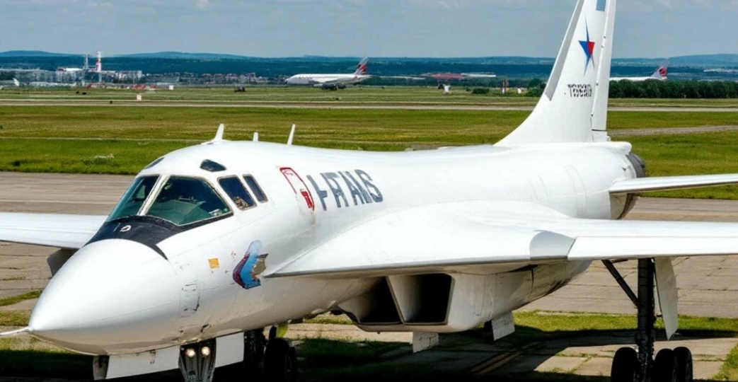 Ту-160 «Белый лебедь»: стальная птица которая не знает слова «медленно»