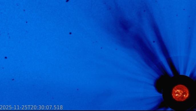 Фото: кадр видео вспышки/ Сайт Лаборатории Солнечной астрономии ИКИ и ИСЗФ