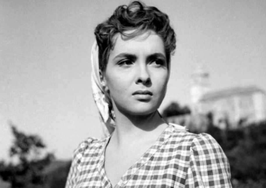 Ольга Аросева в юности