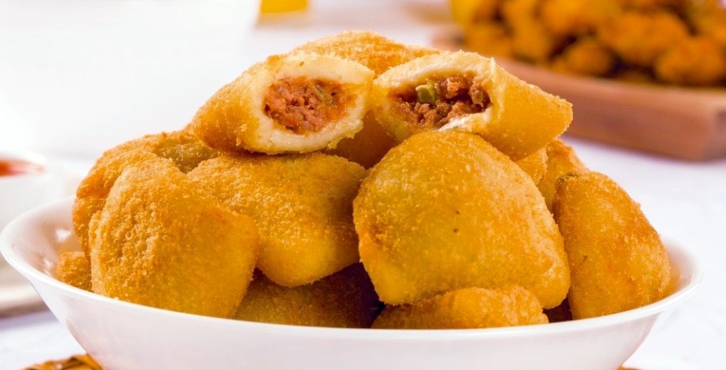 Самые ходовые и проверенные рецепты пирожков. Все кто пробует в восторге. Пирожки на любой вкус и случай.