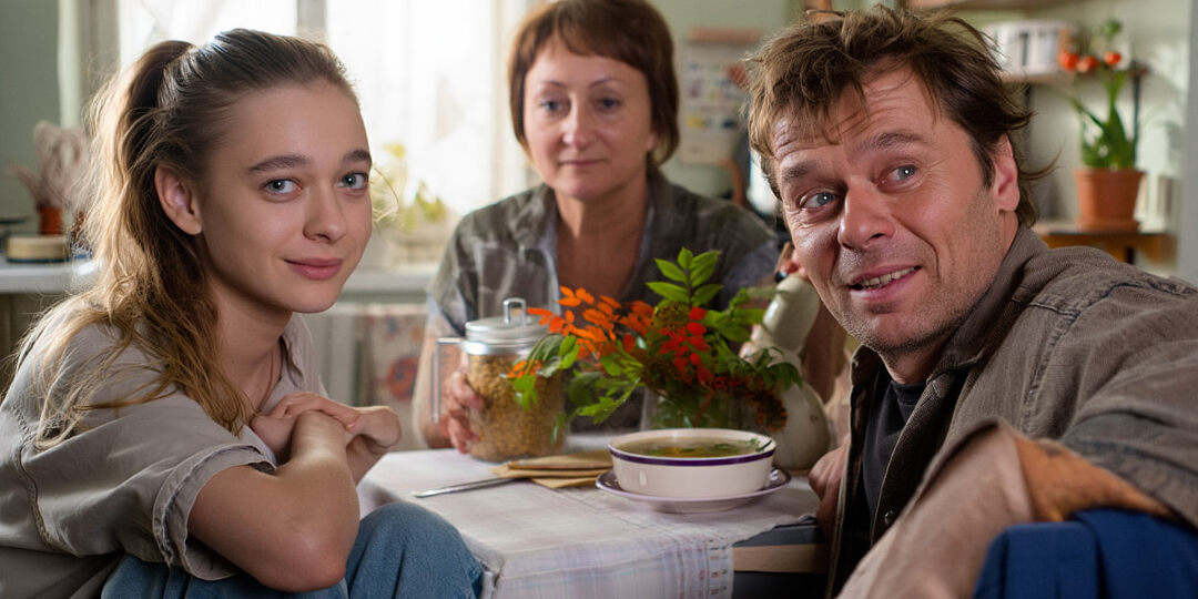 Сын привел девушку с рюкзаком, и она изменила весь наш дом