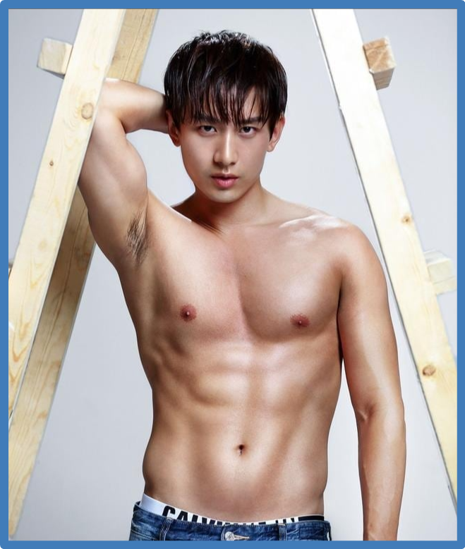 Снимок с экрана монитора. Актер Чэн И.