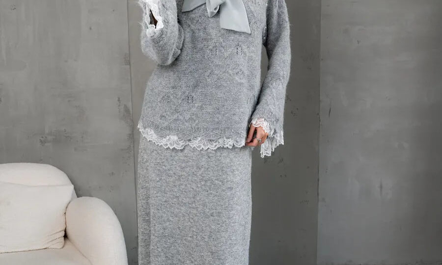 Юбочный комплект - вещь, без которой модницам не обойтись в холодный сезон. Подборка самых красивых комплектов из Wildberries