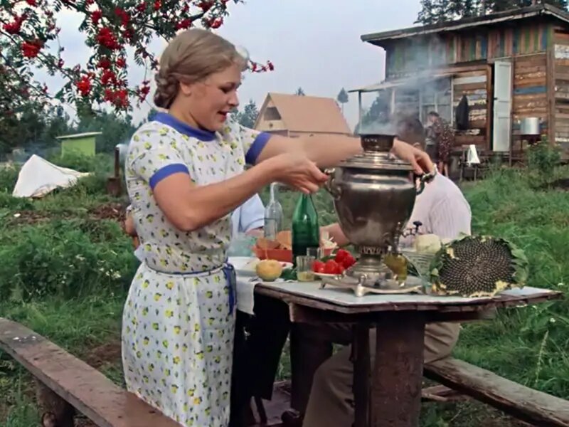   Раиса Рязанова. Кадр из фильма «Москва слезам не верит»