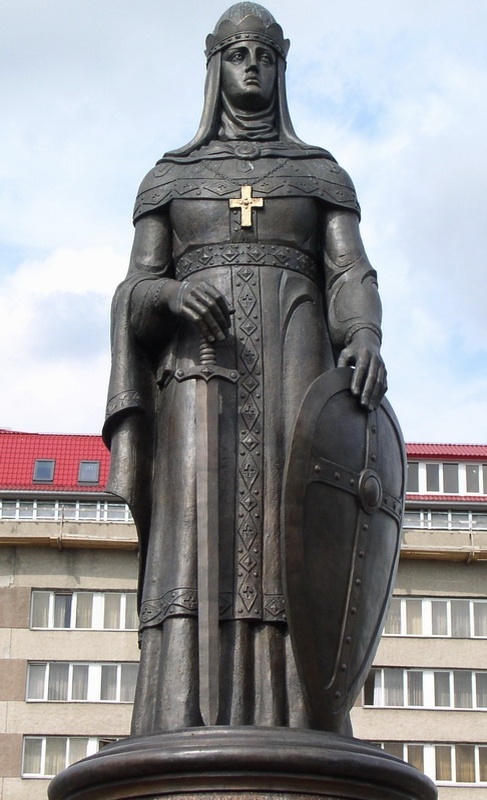 Памятник княгине Ольге