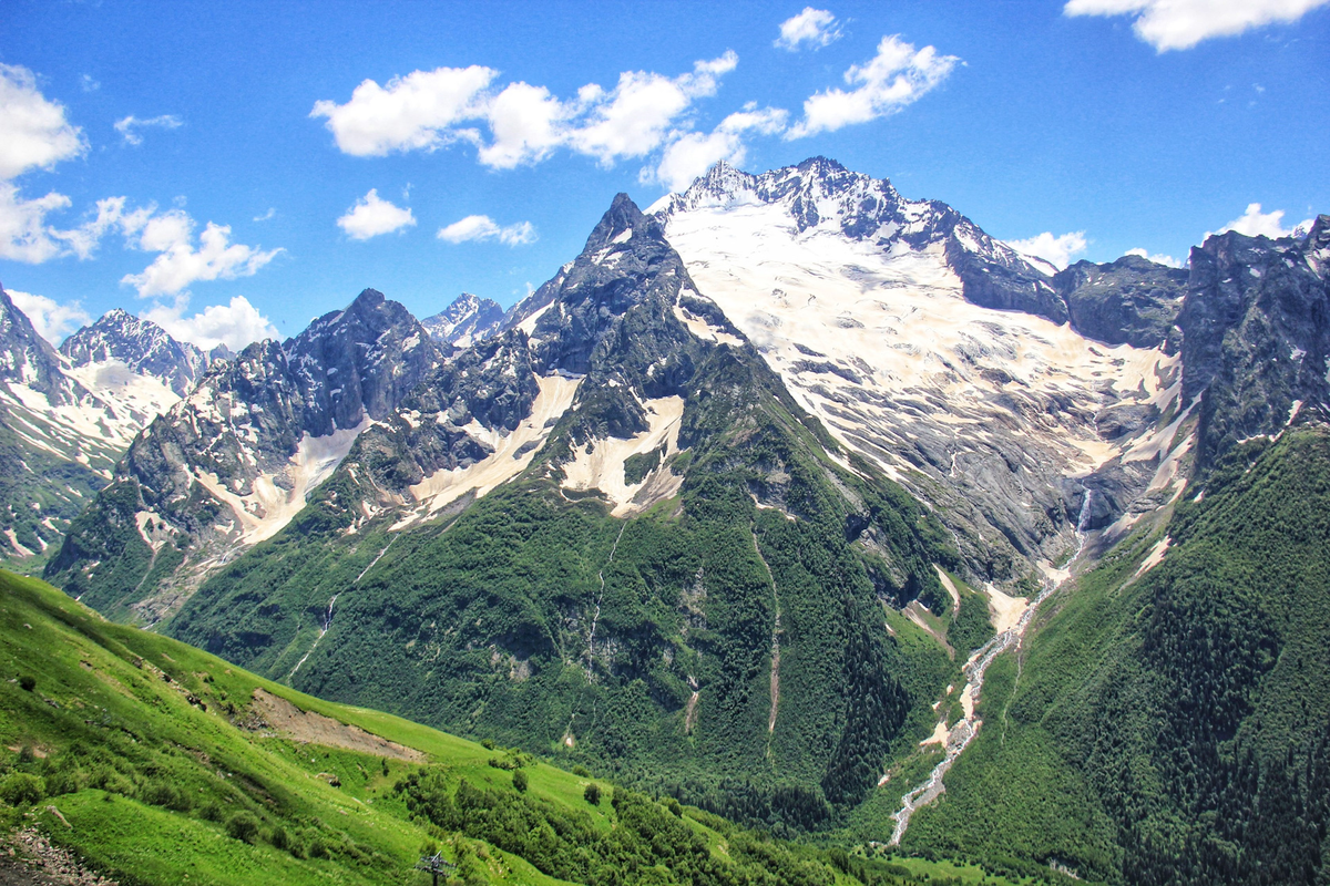 Фото с сайта https://www.drive2.ru/b/520753996755894321/