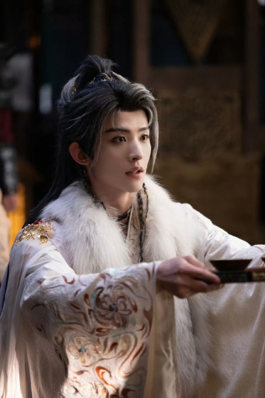 Кадры со съёмок дорамы "Лиса-сваха: Ванцюань"...